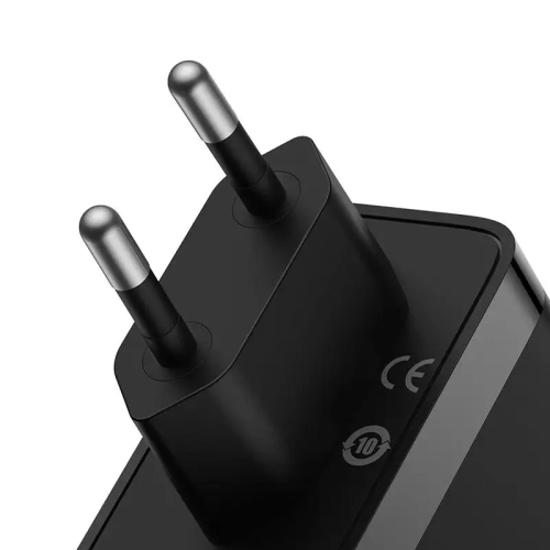ŁADOWARKA SIECIOWA BASEUS GAN5 PRO 140W 2XUSB-C + USB-A CZARNA